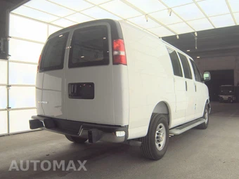 2025 Chevrolet Express 2500 Cargo Van 1WT 135.0" WB - miniatura 4