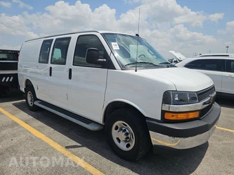 2025 Chevrolet Express 2500 Cargo Van 1WT 135.0" WB - miniatura 3