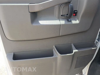 2025 Chevrolet Express 2500 Cargo Van 1WT 135.0" WB - miniatura 9