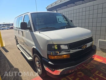 2025 Chevrolet Express 2500 Cargo Van 1WT 135.0" WB - miniatura 3