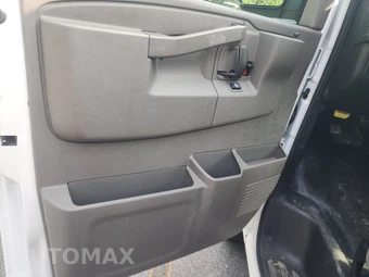 2025 Chevrolet Express 2500 Cargo Van 1WT 135.0" WB - miniatura 9
