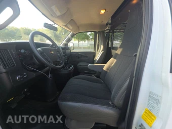 2025 Chevrolet Express 2500 Cargo Van 1WT 135.0" WB - miniatura 7