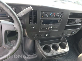 2025 Chevrolet Express 2500 Cargo Van 1WT 135.0" WB - miniatura 11