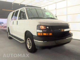 2025 Chevrolet Express 2500 Cargo Van 1WT 135.0" WB - miniatura 3