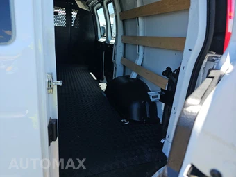 2025 Chevrolet Express 2500 Cargo Van 1WT 135.0" WB - miniatura 15