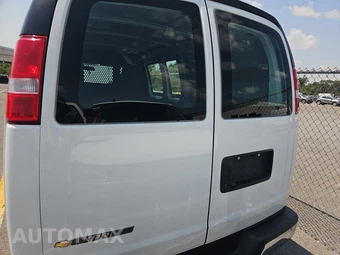 2025 Chevrolet Express 2500 Cargo Van 1WT 135.0" WB - miniatura 5