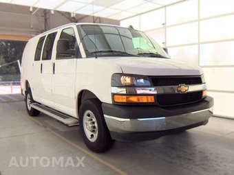 2025 Chevrolet Express 2500 Cargo Van 1WT 135.0" WB - miniatura 3