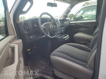 2025 Chevrolet Express 2500 Cargo Van 1WT 135.0" WB - miniatura 7
