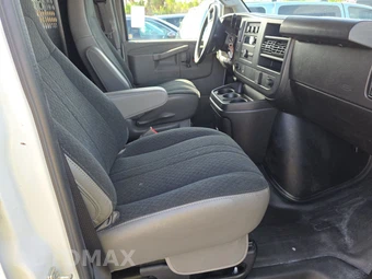 2025 Chevrolet Express 2500 Cargo Van 1WT 135.0" WB - miniatura 8