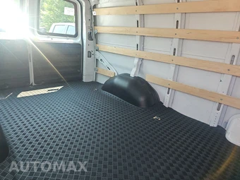 2025 Chevrolet Express 2500 Cargo Van 1WT 135.0" WB - miniatura 14