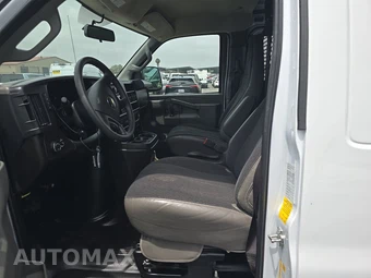 2025 Chevrolet Express 2500 Cargo Van 1WT 135.0" WB - miniatura 7