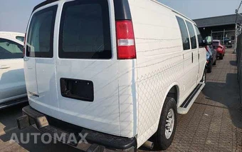 2025 Chevrolet Express 2500 Cargo Van 1WT 135.0" WB - miniatura 3