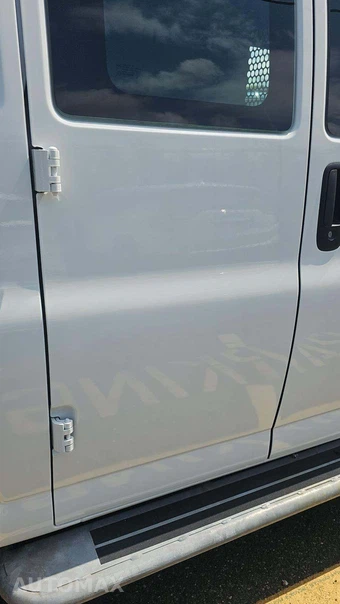 2025 Chevrolet Express 2500 Cargo Van 1WT 135.0" WB - miniatura 24