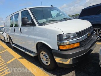 2025 Chevrolet Express 2500 Cargo Van 1WT 135.0" WB - miniatura 3