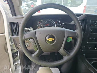 2025 Chevrolet Express 2500 Cargo Van 1WT 135.0" WB - miniatura 10