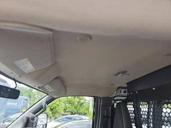 2025 Chevrolet Express 2500 Cargo Van 1WT 135.0" WB - miniatura 18