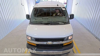 2025 Chevrolet Express 2500 Cargo Van 1WT 135.0" WB - miniatura 2