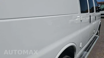 2025 Chevrolet Express 2500 Cargo Van 1WT 135.0" WB - miniatura 20