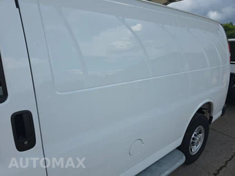 2025 Chevrolet Express 2500 Cargo Van 1WT 135.0" WB - miniatura 13