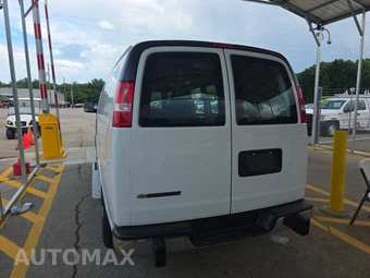 2025 Chevrolet Express 2500 Cargo Van 1WT 135.0" WB - miniatura 5