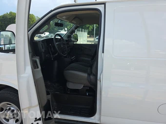 2025 Chevrolet Express 2500 Cargo Van 1WT 135.0" WB - miniatura 7