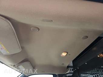 2025 Chevrolet Express 2500 Cargo Van 1WT 135.0" WB - miniatura 18