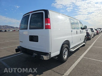2025 Chevrolet Express 2500 Cargo Van 1WT 135.0" WB - miniatura 4