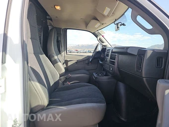 2025 Chevrolet Express 2500 Cargo Van 1WT 135.0" WB - miniatura 8