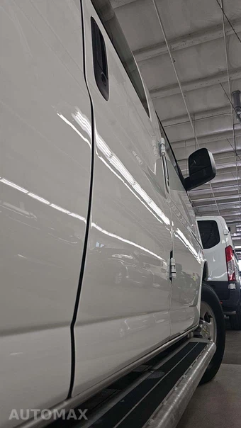 2025 Chevrolet Express 2500 Cargo Van 1WT 135.0" WB - miniatura 28