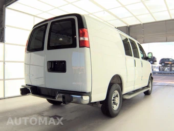2025 Chevrolet Express 2500 Cargo Van 1WT 135.0" WB - miniatura 4