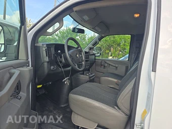 2025 Chevrolet Express 2500 Cargo Van 1WT 135.0" WB - miniatura 7