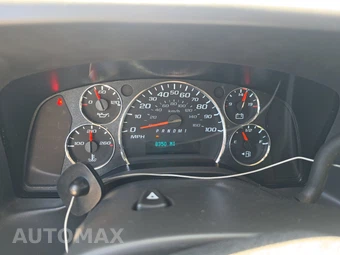 2025 Chevrolet Express 2500 Cargo Van 1WT 135.0" WB - miniatura 12