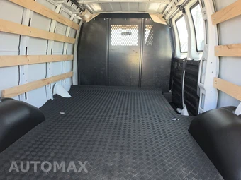 2025 Chevrolet Express 2500 Cargo Van 1WT 135.0" WB - miniatura 16