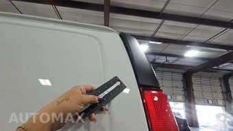2025 Chevrolet Express 2500 Cargo Van 1WT 135.0" WB - miniatura 28