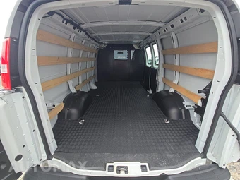 2025 Chevrolet Express 2500 Cargo Van 1WT 135.0" WB - miniatura 13