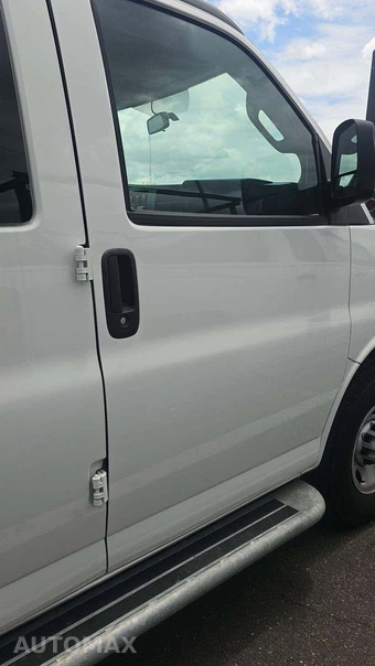 2025 Chevrolet Express 2500 Cargo Van 1WT 135.0" WB - miniatura 20