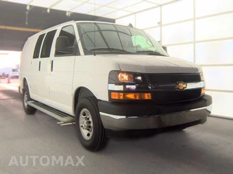 2025 Chevrolet Express 2500 Cargo Van 1WT 135.0" WB - miniatura 3