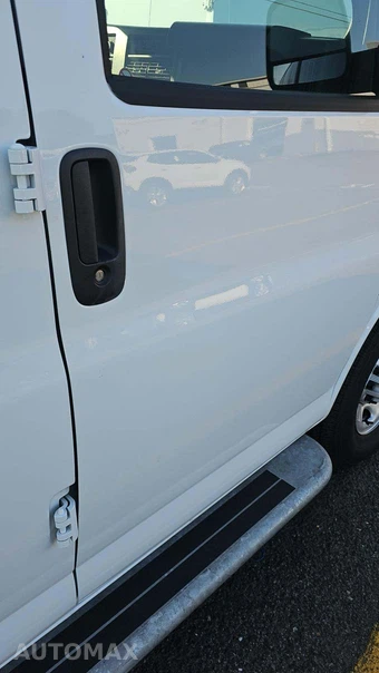 2025 Chevrolet Express 2500 Cargo Van 1WT 135.0" WB - miniatura 27