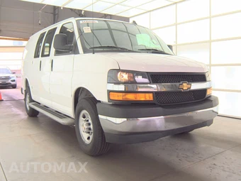 2025 Chevrolet Express 2500 Cargo Van 1WT 135.0" WB - miniatura 3