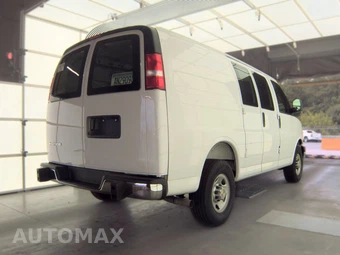 2025 Chevrolet Express 2500 Cargo Van 1WT 135.0" WB - miniatura 4