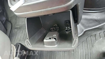 2025 Chevrolet Express 2500 Cargo Van 1WT 135.0" WB - miniatura 27