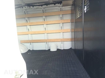 2025 Chevrolet Express 2500 Cargo Van 1WT 135.0" WB - miniatura 13
