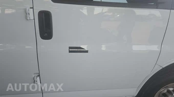 2025 Chevrolet Express 2500 Cargo Van 1WT 135.0" WB - miniatura 24