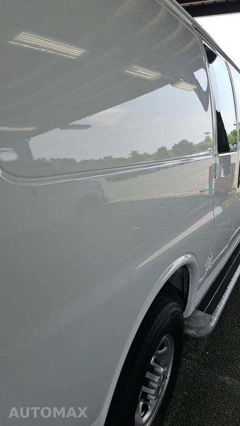 2025 Chevrolet Express 2500 Cargo Van 1WT 135.0" WB - miniatura 22