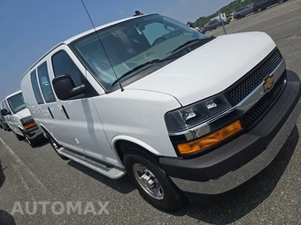2025 Chevrolet Express 2500 Cargo Van 1WT 135.0" WB - miniatura 3
