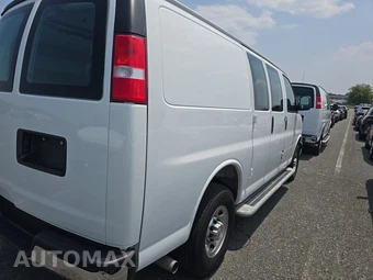 2025 Chevrolet Express 2500 Cargo Van 1WT 135.0" WB - miniatura 4