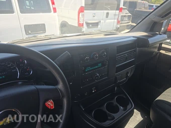 2025 Chevrolet Express 2500 Cargo Van 1WT 135.0" WB – miniatura 11