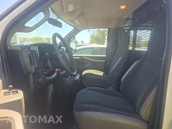 2025 Chevrolet Express 2500 Cargo Van 1WT 135.0" WB – miniatura 7