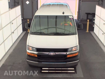 2025 Chevrolet Express 2500 Cargo Van 1WT 135.0" WB - miniatura 2