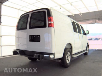 2025 Chevrolet Express 2500 Cargo Van 1WT 135.0" WB - miniatura 4